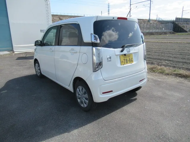 軽乗用車　　AT車