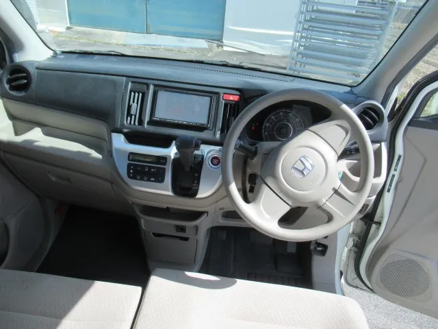 カーナビ＆バックアイカメラ付き